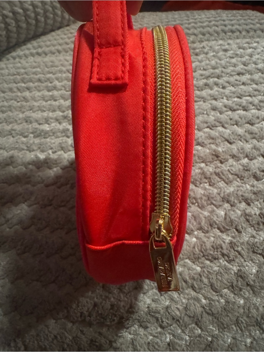 Salvatore Ferragamo Bright Red Round Cosmetic Pouch - Picture 5 of 9